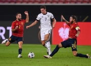 开云官网-瓦根斯费尔在德国联赛中表现出色