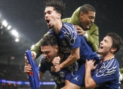 开云体育平台APP-比赛激烈！曼城客场逼平切尔西发生冲突