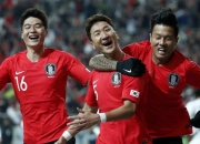 开云体育app-关于韩国队完胜日本队，梁靖崑带队取胜的信息