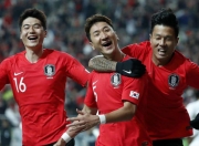 开云体育app-关于韩国队完胜日本队，梁靖崑带队取胜的信息