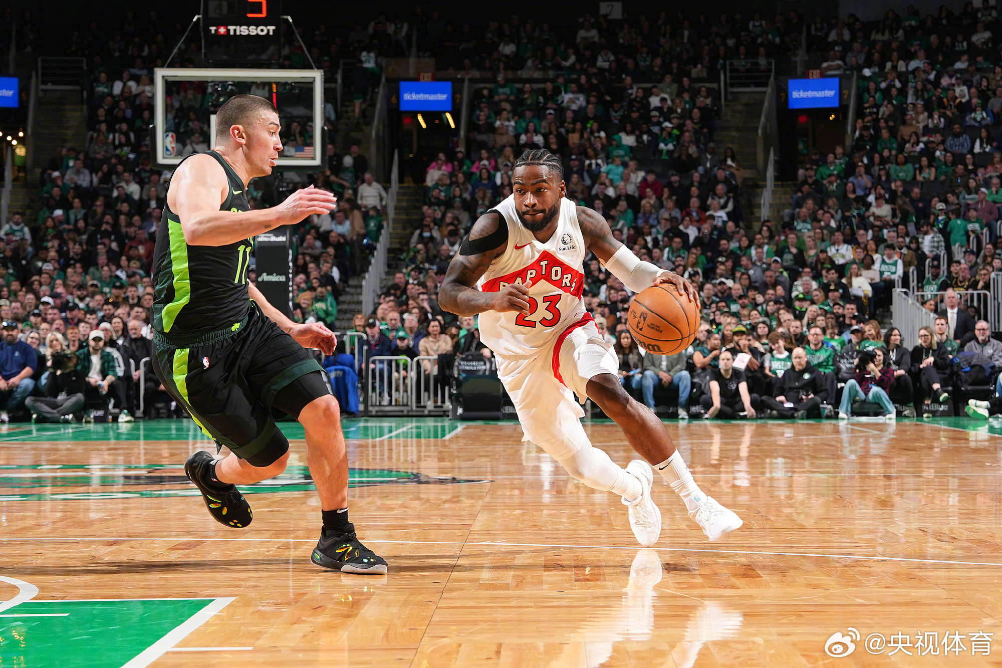 凯尔特人逆转获胜,继续保持不败 凯尔特人逆转获胜,继续保持不败