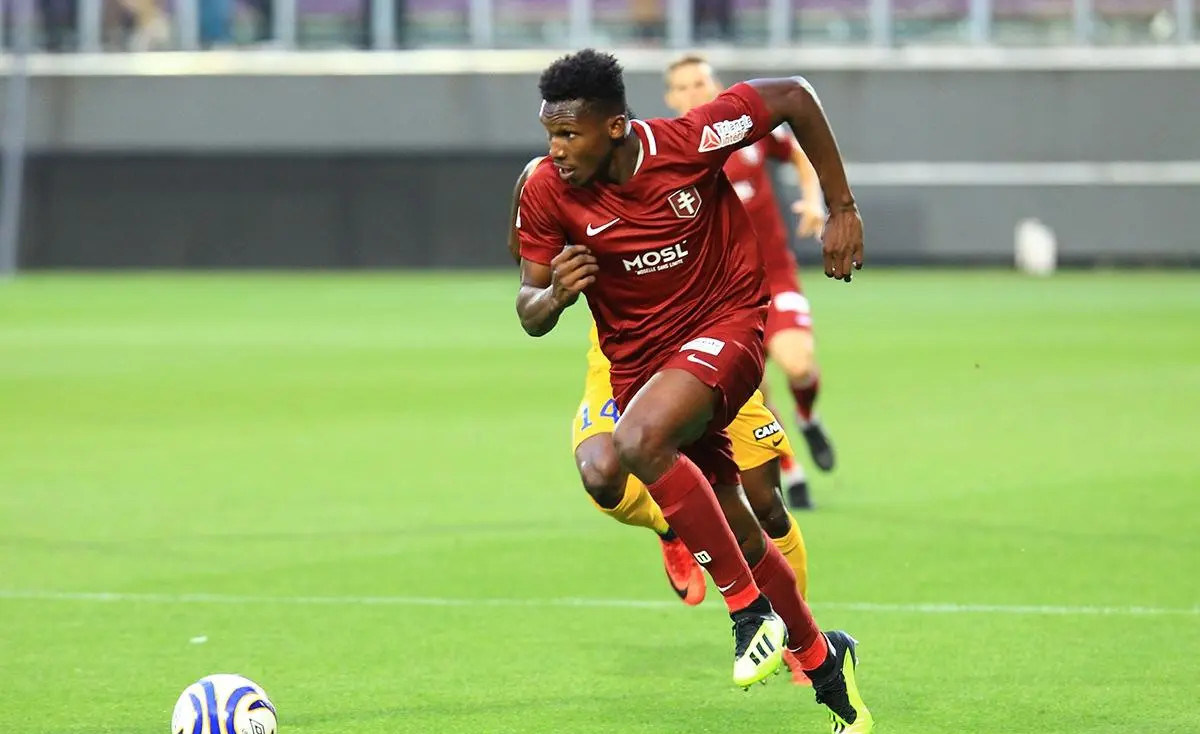 关于梅斯主场战平雷恩，保持不败势头的信息