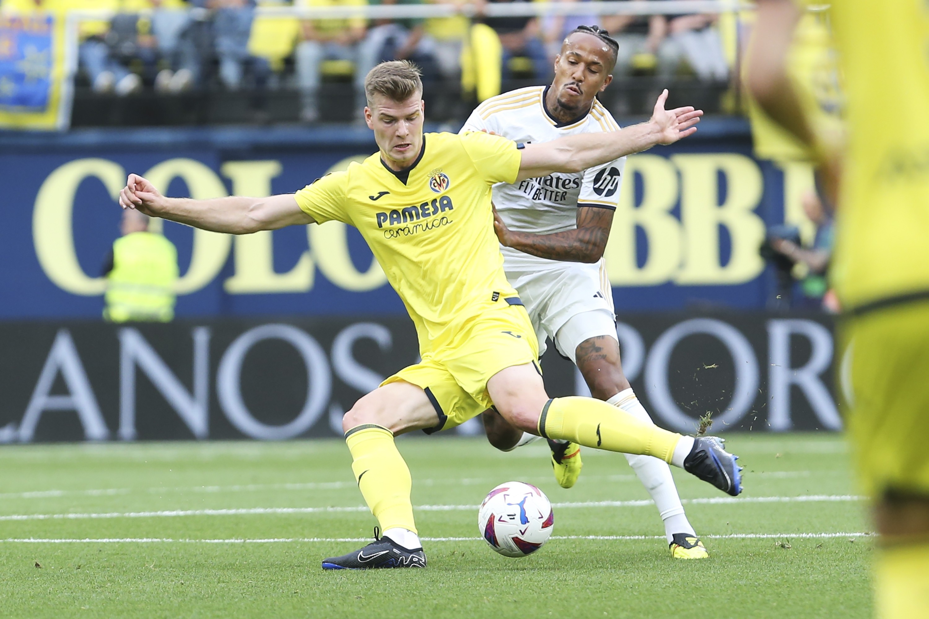 关于梅斯主场战平雷恩，保持不败势头的信息