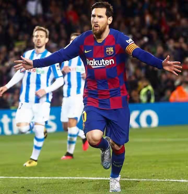 巴萨主场大胜,梅西状态持续火热 巴萨主场大胜,梅西状态持续火热