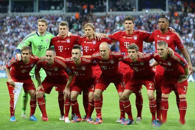 包含拜仁慕尼黑连胜表现出色,稳坐德甲榜首的词条 包含拜仁慕尼黑连胜表现出色,稳坐德甲榜首的词条