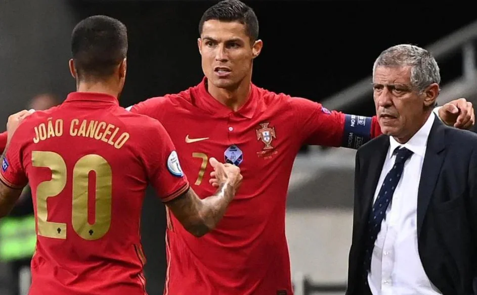 包含葡萄牙惨遭横扫,希腊-零封对手,小组积分憾失领先的词条 包含葡萄牙惨遭横扫,希腊-零封对手,小组积分憾失领先的词条