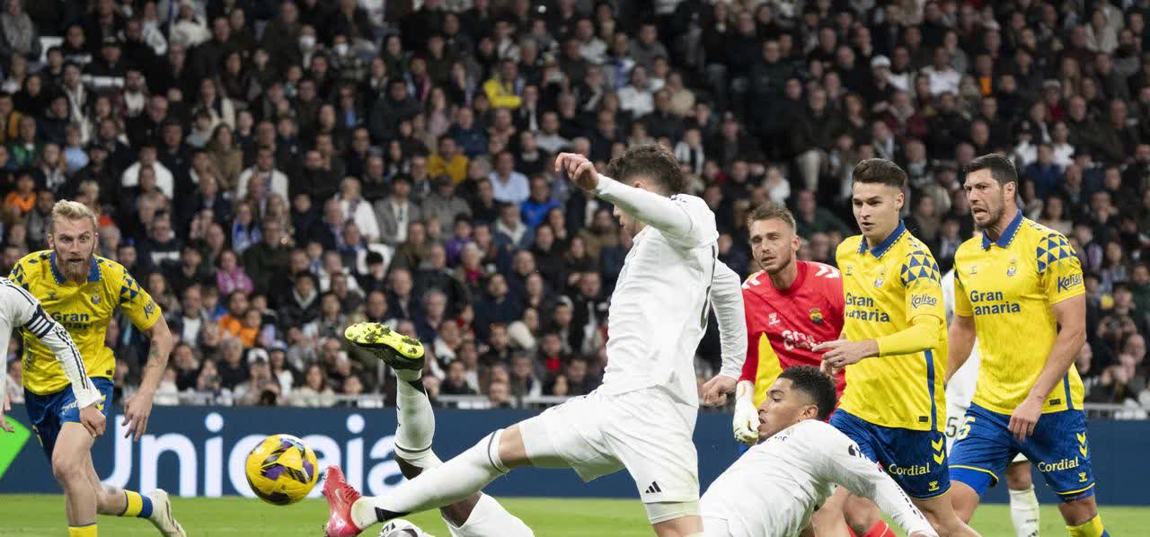 罗马城主场遭遇皇家马德里疯狂进攻 罗马城主场遭遇皇家马德里疯狂进攻