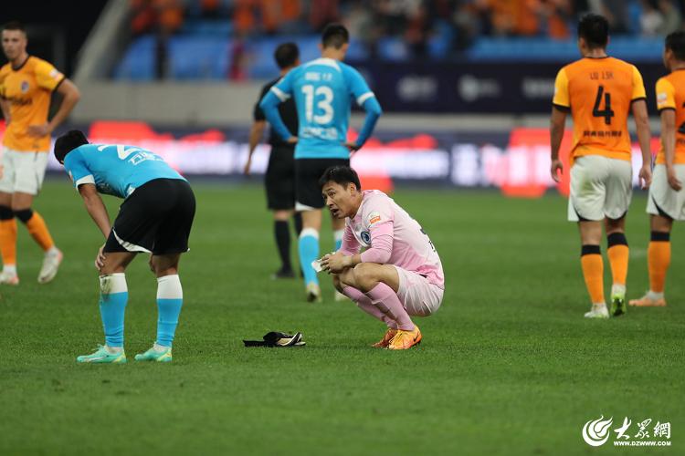 大连人主场输给武汉卓尔,遭遇连败的简单介绍 大连人主场输给武汉卓尔,遭遇连败的简单介绍