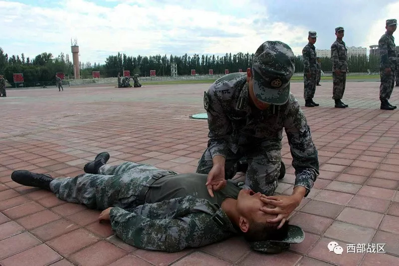 火箭队全队伤员加入训练战意昂扬的简单介绍 火箭队全队伤员加入训练战意昂扬的简单介绍