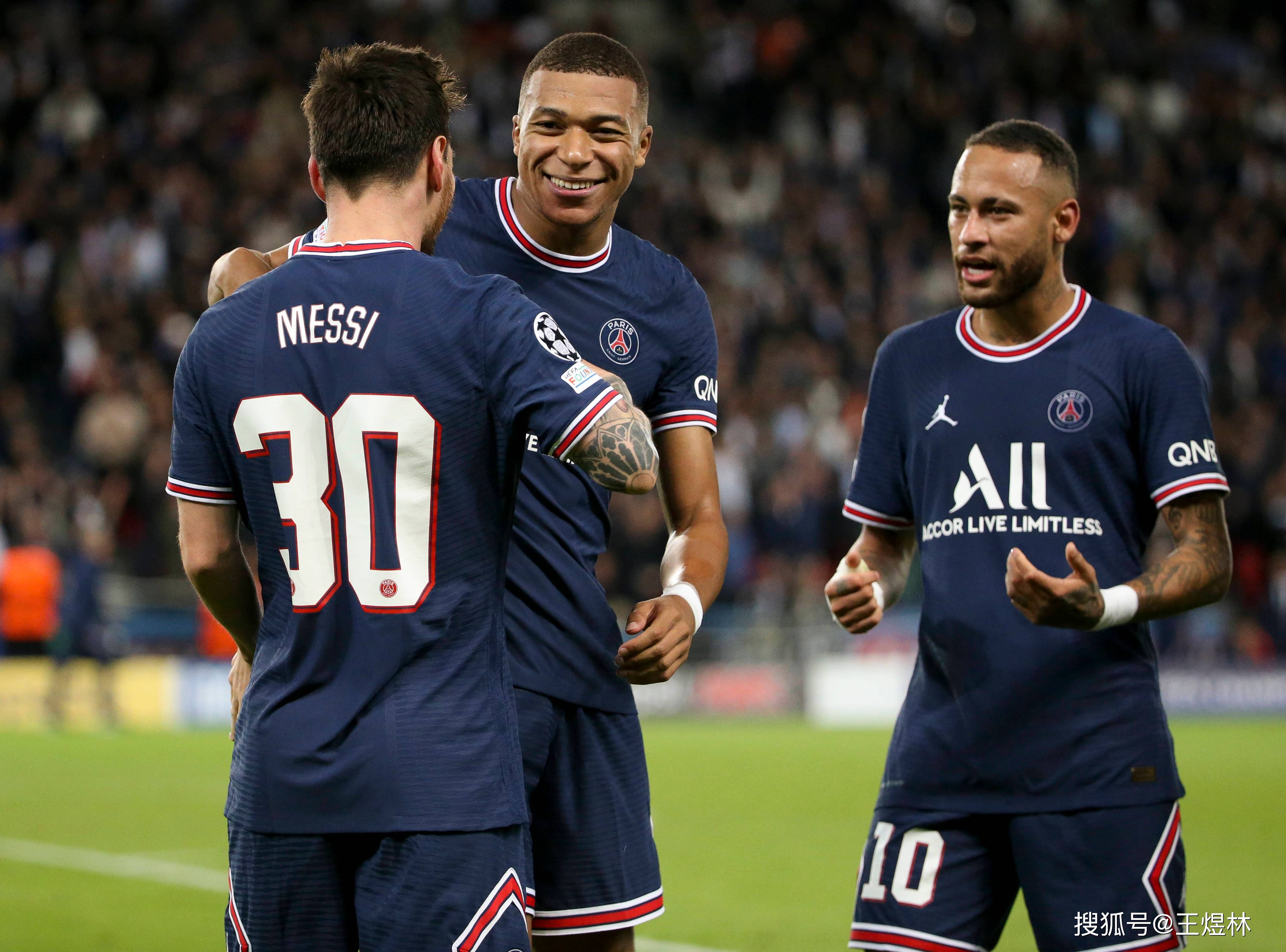 非凡的比赛体验:巴黎圣日耳曼对阵奥林匹亚科斯的简单介绍 非凡的比赛体验:巴黎圣日耳曼对阵奥林匹亚科斯的简单介绍