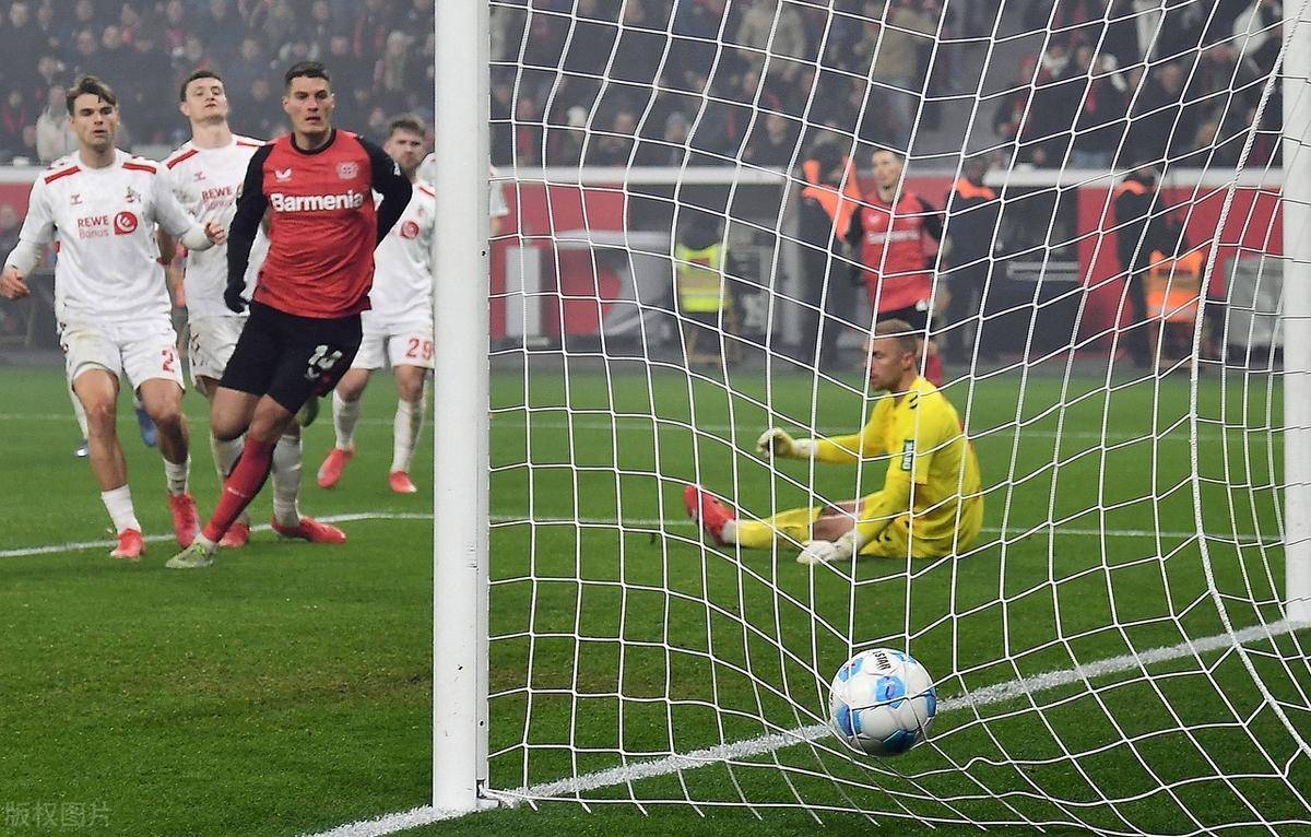 包含纽伦堡球队合作默契,互相帮助取胜的词条 包含纽伦堡球队合作默契,互相帮助取胜的词条