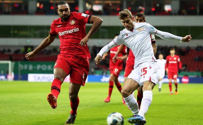 关于拜仁慕尼黑客场艰难胜利，巨人重现巅峰的信息