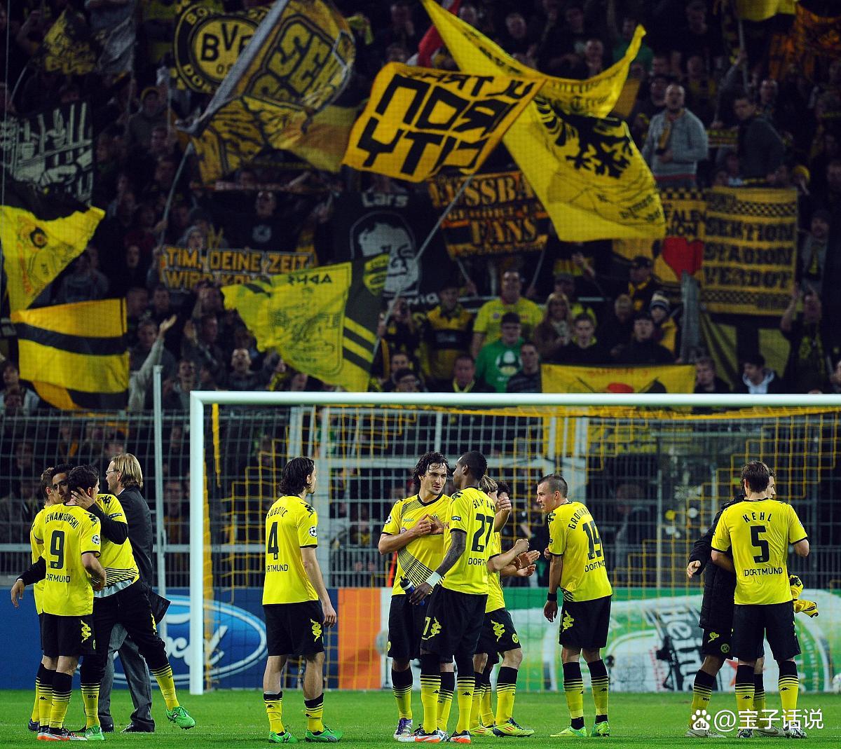 曼城大胜多特蒙德,主场取得四球胜利 曼城大胜多特蒙德,主场取得四球胜利