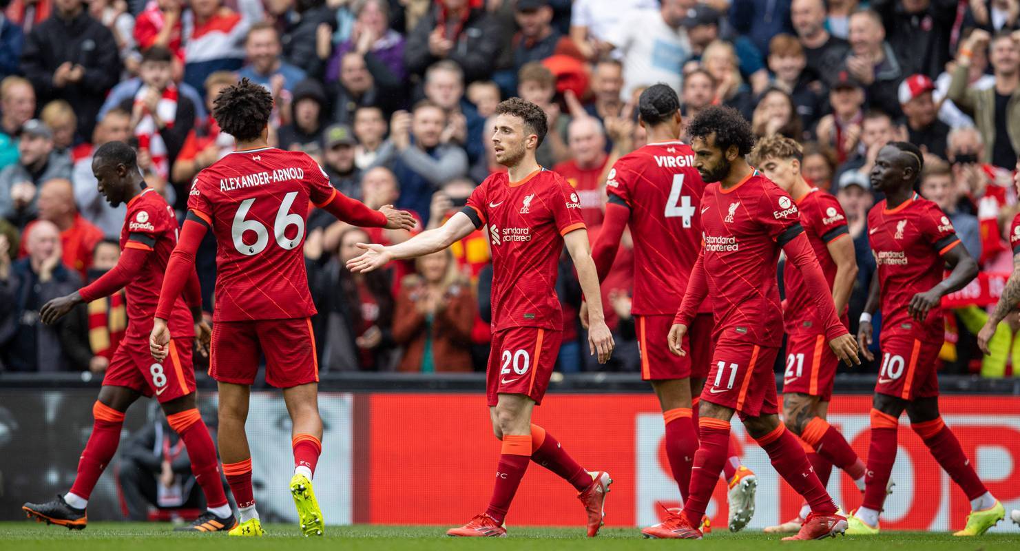 关于利物浦逆转胜对手,球员表现出色庆祝的信息 关于利物浦逆转胜对手,球员表现出色庆祝的信息