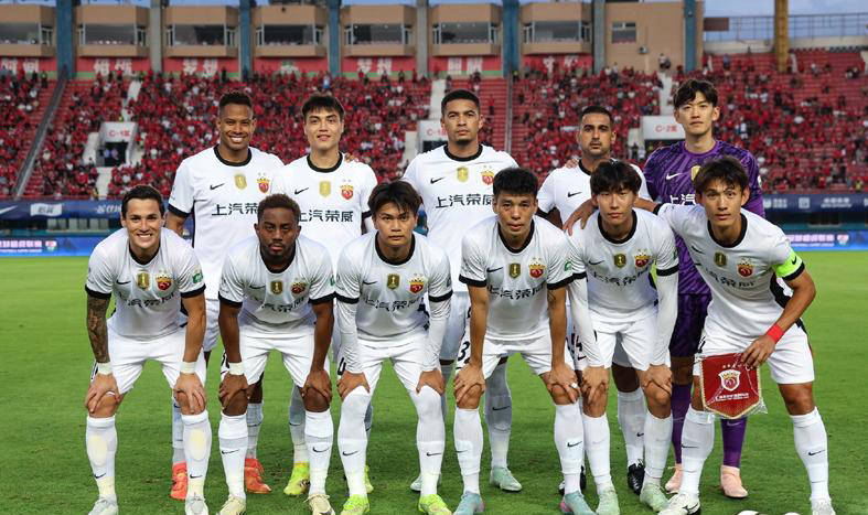 年轻球员崭露头角，实力更胜一筹