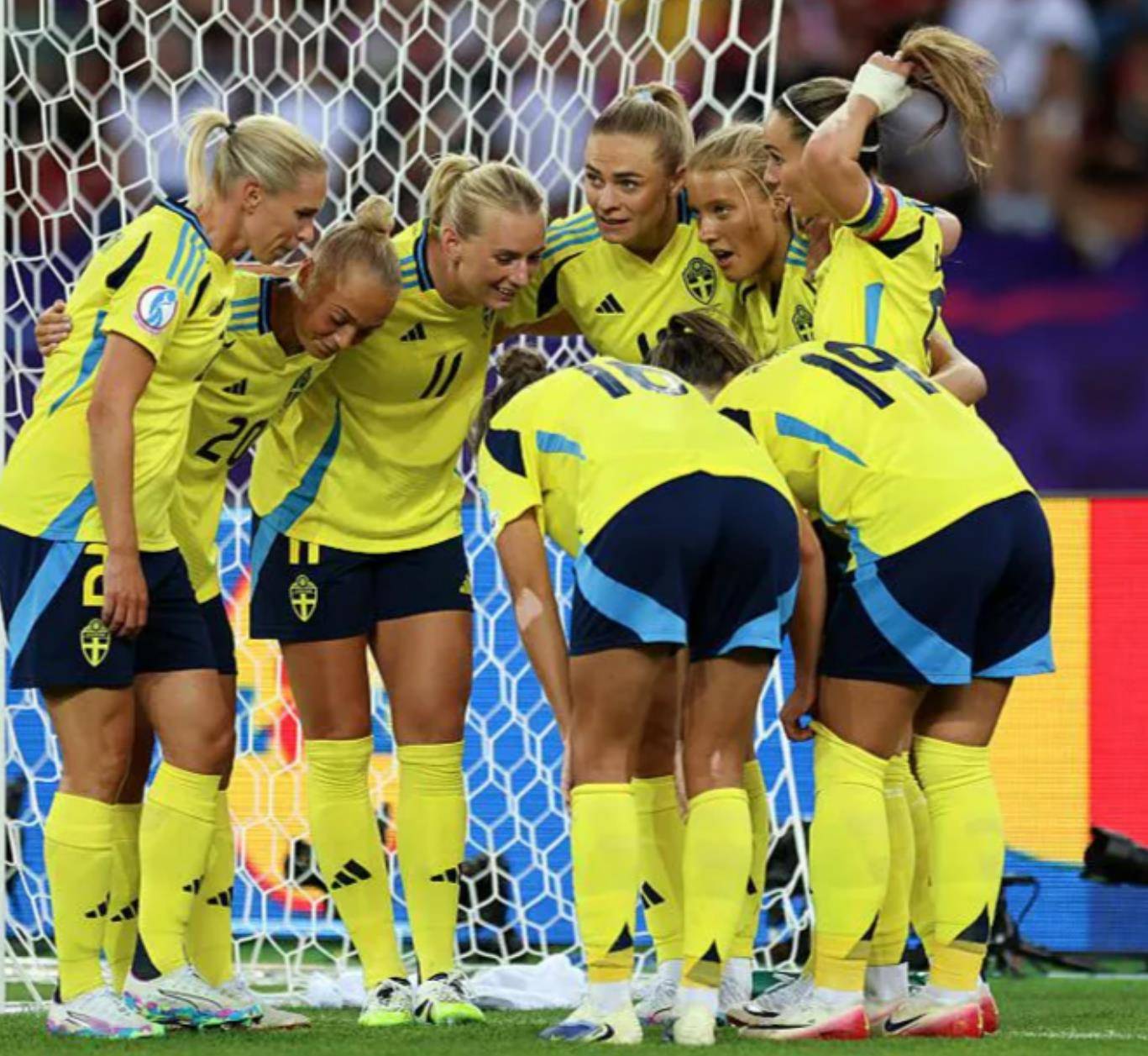 包含欧洲杯预选赛:瑞典苦战克罗地亚,保住小组第二的词条 包含欧洲杯预选赛:瑞典苦战克罗地亚,保住小组第二的词条