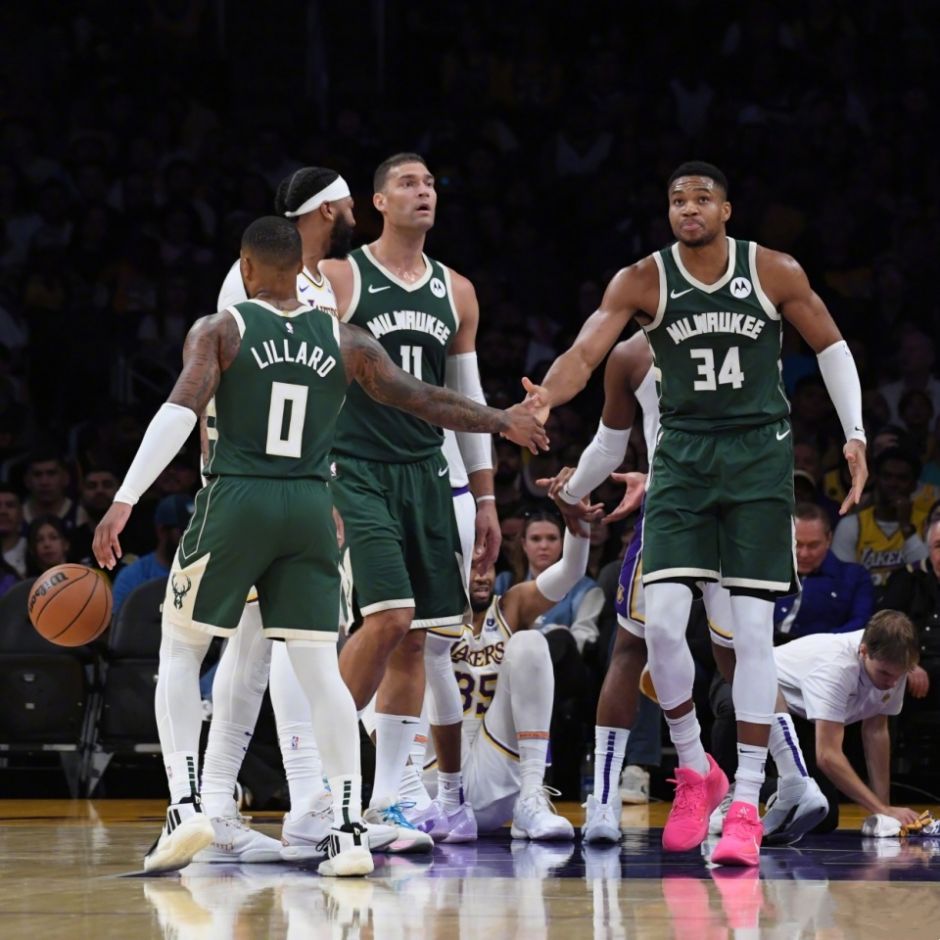 公牛主力球员发威，轻取对手晋级季后赛的简单介绍