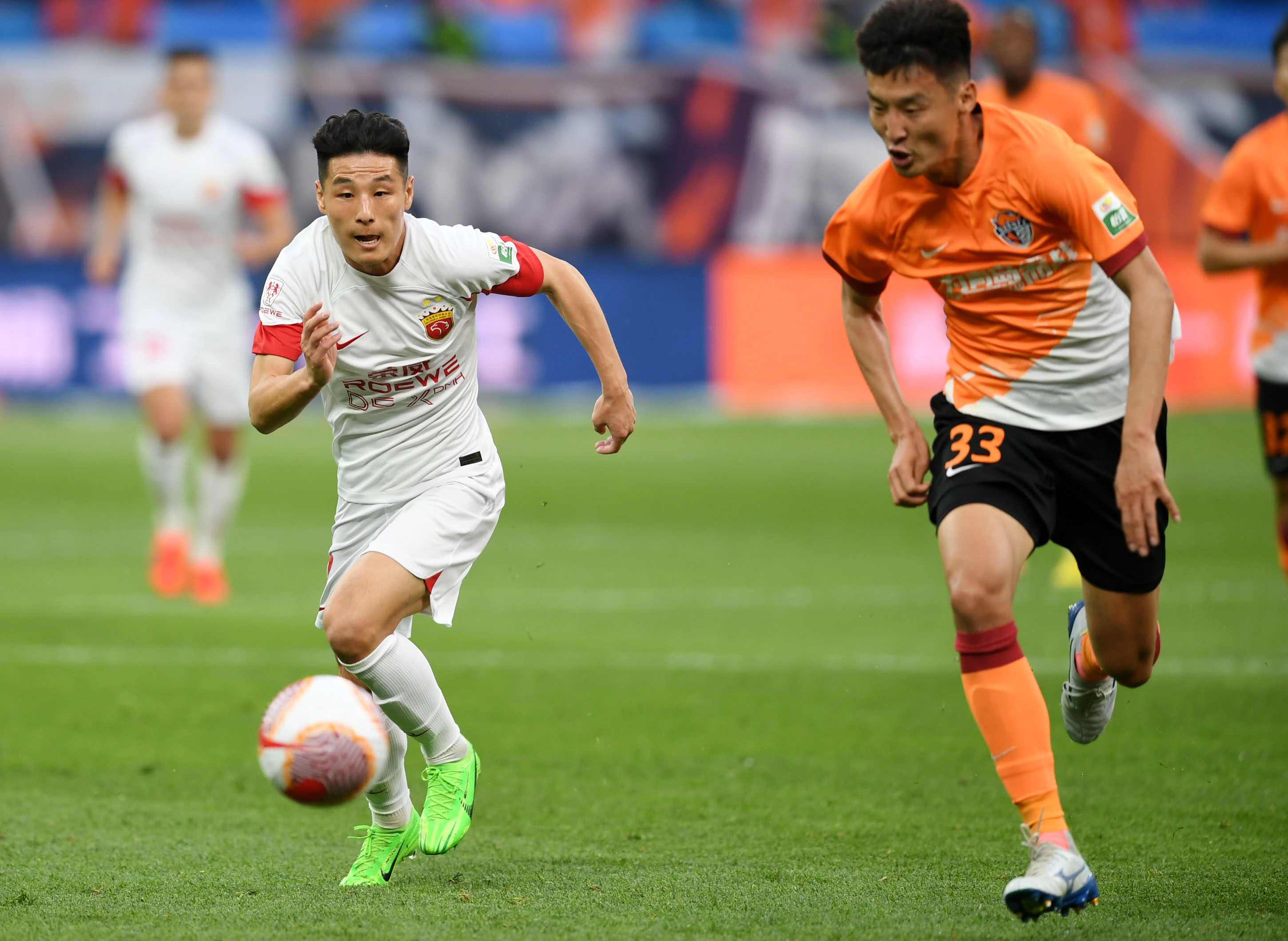 青岛黄海不敌江苏苏宁,遭遇四轮不胜的简单介绍 青岛黄海不敌江苏苏宁,遭遇四轮不胜的简单介绍