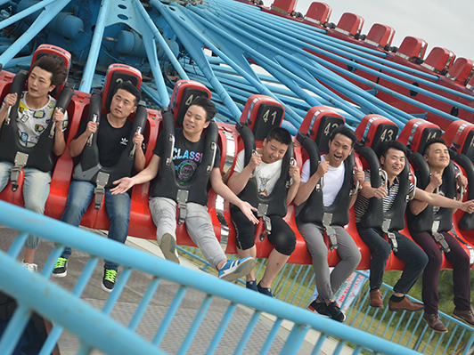 东亚球队在赛场上彰显团队合作与风采的简单介绍 东亚球队在赛场上彰显团队合作与风采的简单介绍