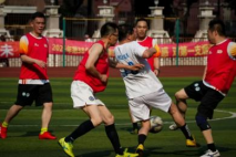 关于列根斯堡青年队在友谊赛中获得胜利的信息