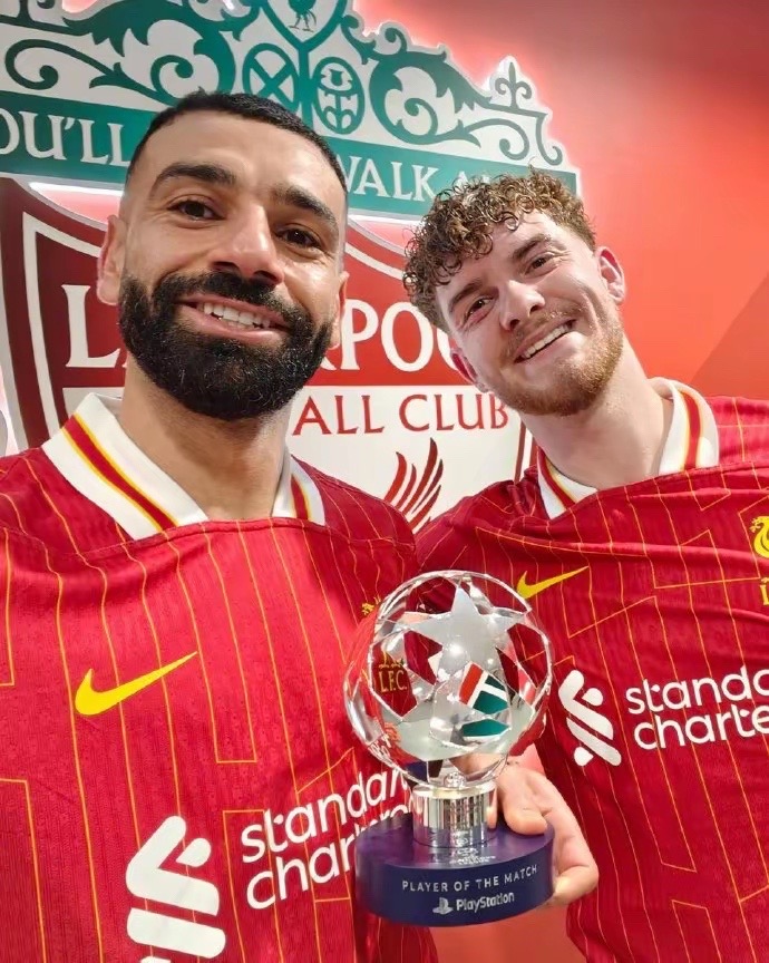 安菲尔德尖叫:利物浦欧冠夺冠传奇的简单介绍 安菲尔德尖叫:利物浦欧冠夺冠传奇的简单介绍