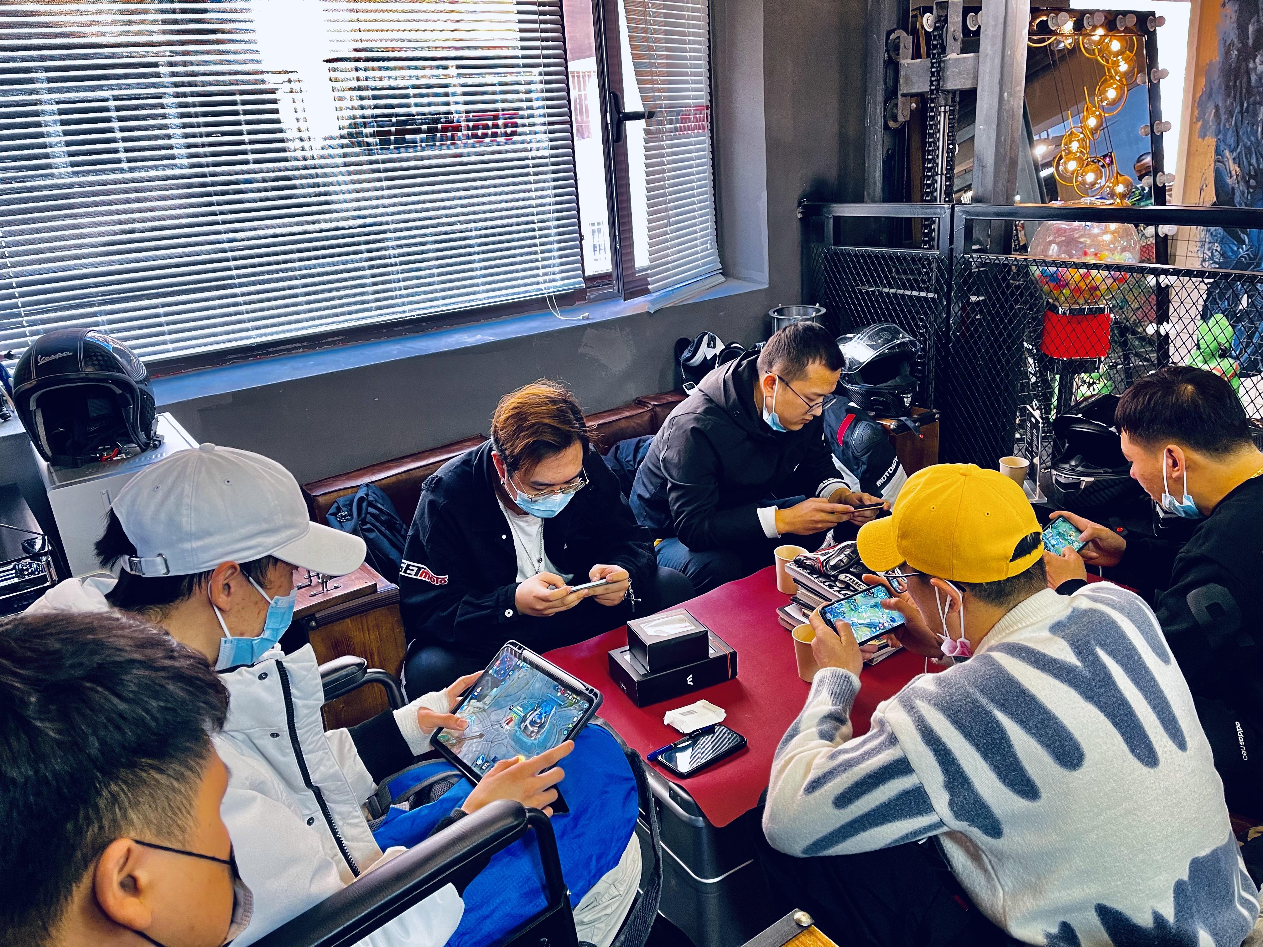 让我们一起期待精彩的比赛 让我们一起期待精彩的比赛