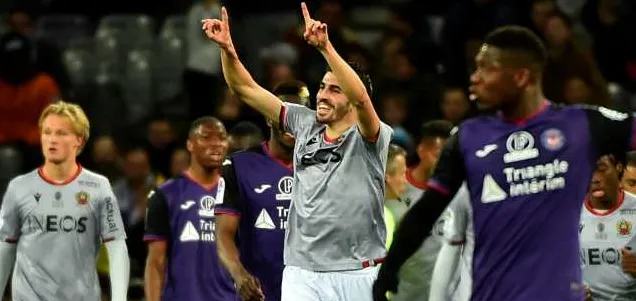 赛季后首场比赛,尼姆主场获得胜利 赛季后首场比赛,尼姆主场获得胜利