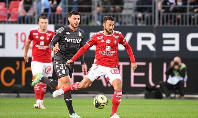 圣埃蒂安客场险胜,积分榜前景看好的简单介绍 圣埃蒂安客场险胜,积分榜前景看好的简单介绍