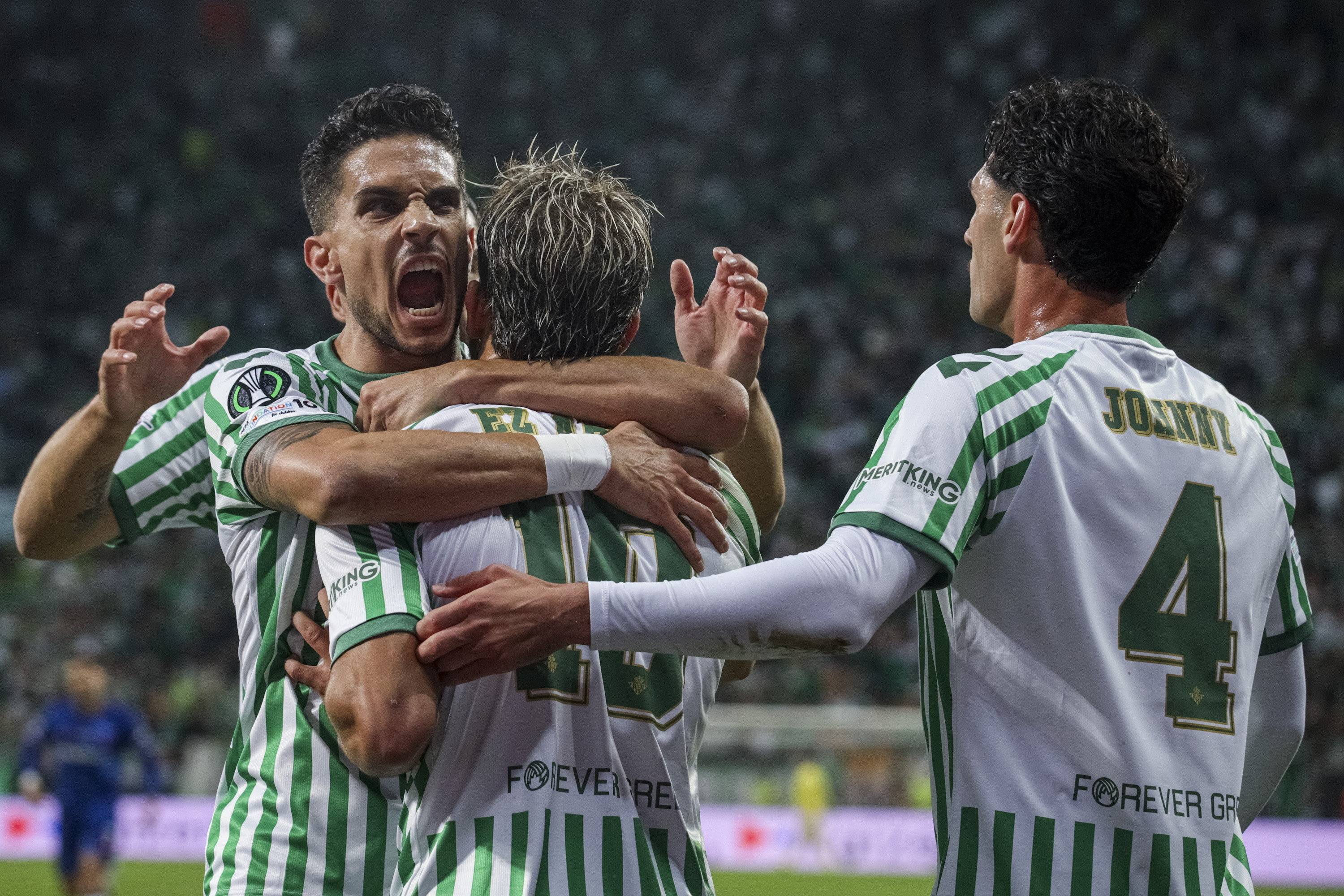 包含瓦兰切尔西一战-胜巴塞罗那挺进皇家分组赛的词条 包含瓦兰切尔西一战-胜巴塞罗那挺进皇家分组赛的词条