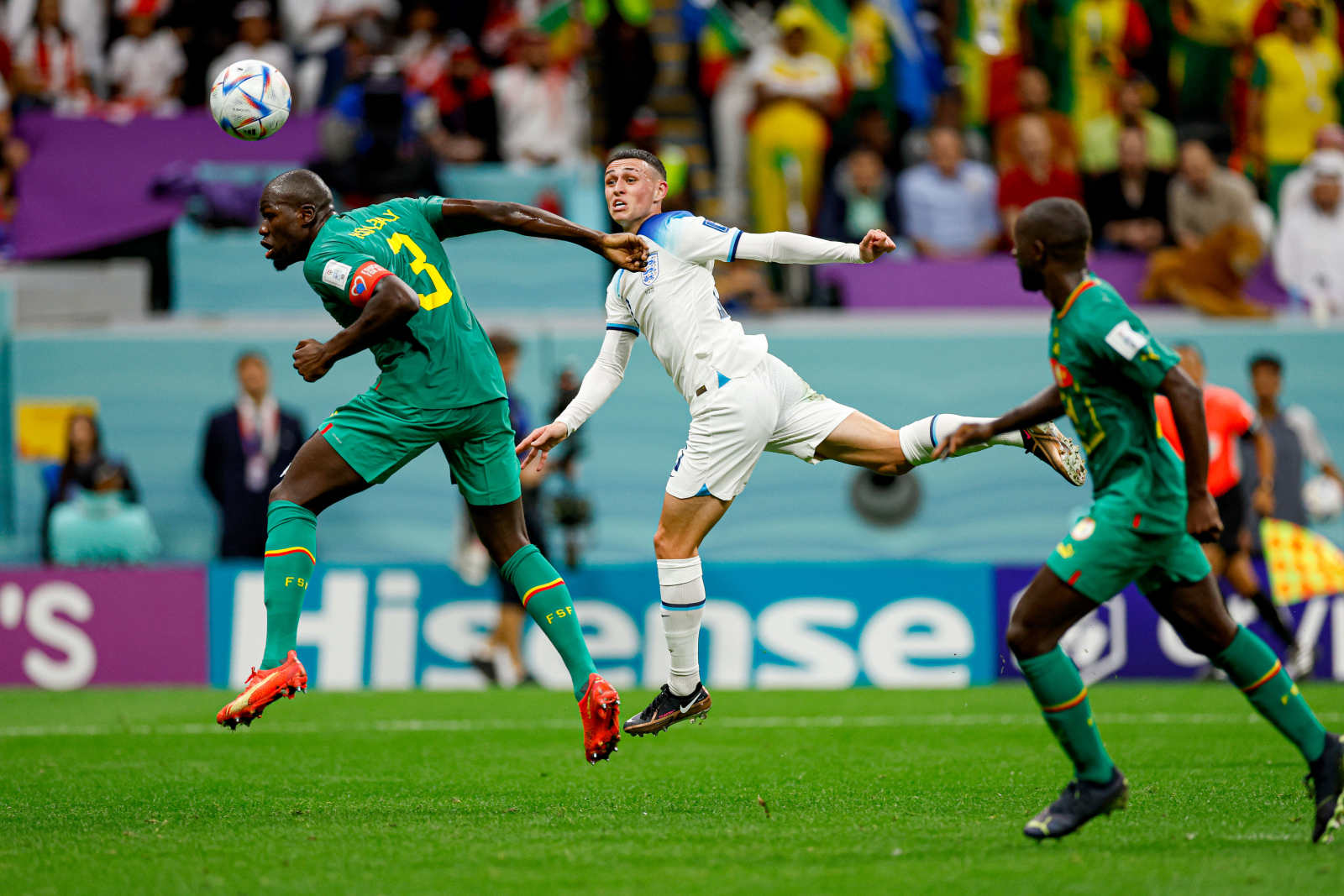 阿尔及利亚队击败对手,晋级欧洲杯八强 阿尔及利亚队击败对手,晋级欧洲杯八强