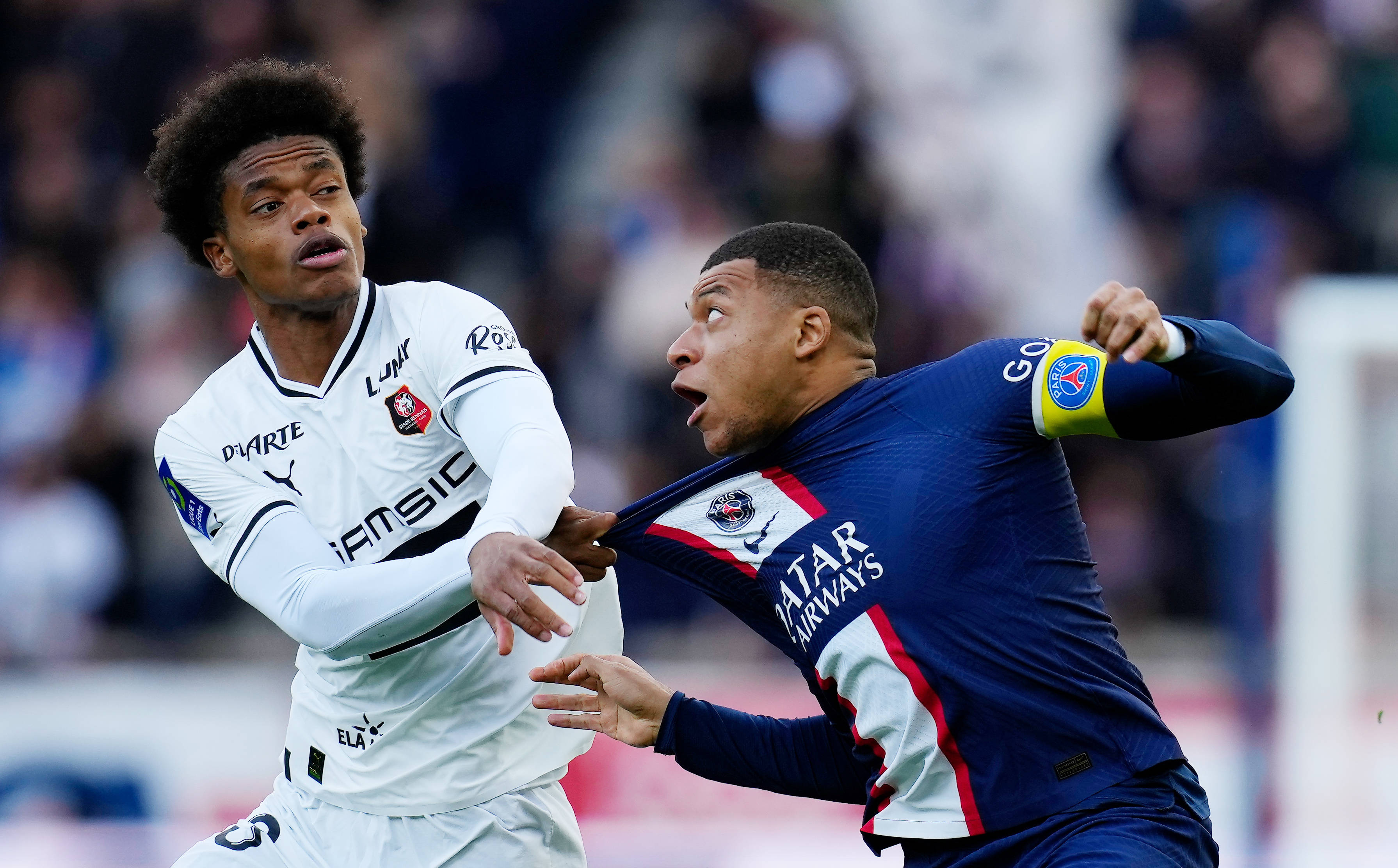 巴黎圣日耳曼主场碾压对手,豪取四连胜 巴黎圣日耳曼主场碾压对手,豪取四连胜