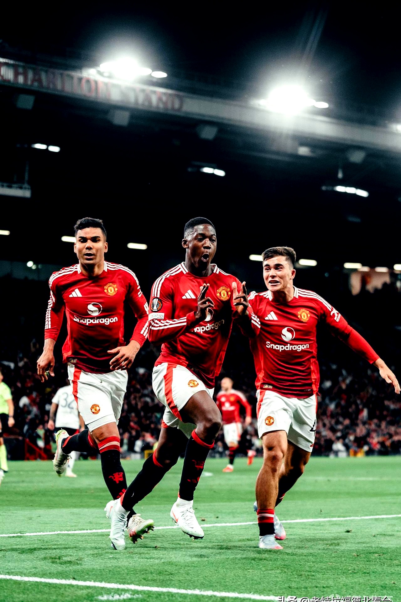 关于曼联逆转瑞士,戈麦斯带队取胜的信息 关于曼联逆转瑞士,戈麦斯带队取胜的信息