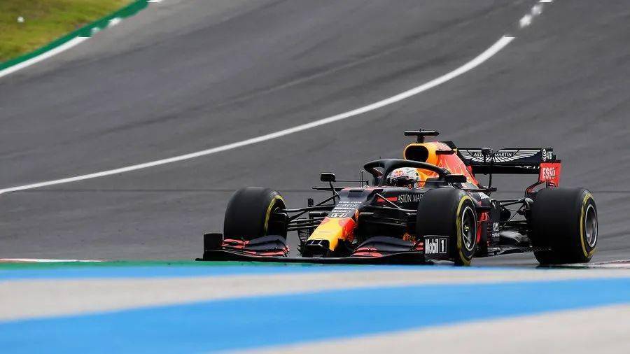 威廉姆斯翻盘梅赛德斯,塞恩斯带队取胜的简单介绍 威廉姆斯翻盘梅赛德斯,塞恩斯带队取胜的简单介绍